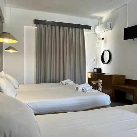 Family House 4*