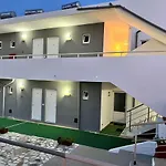 公寓式酒店 Family House