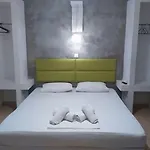 Family House 公寓式酒店