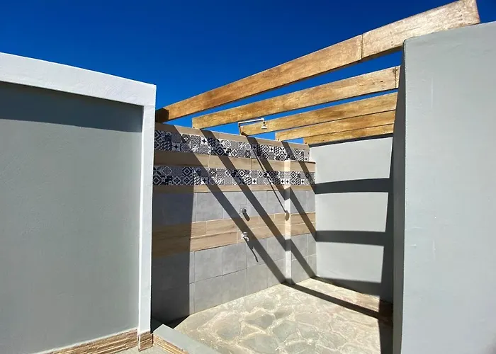 Family House شقة فندقية فاليراكي