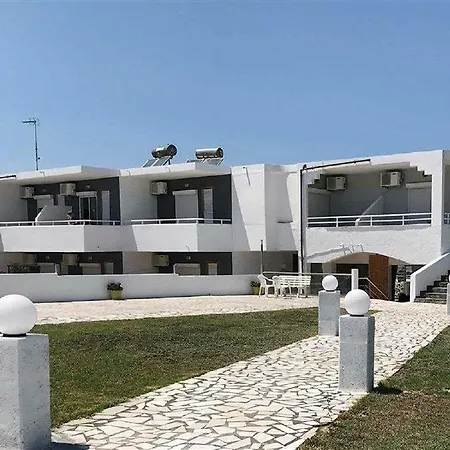 Family House 2* Faliraki