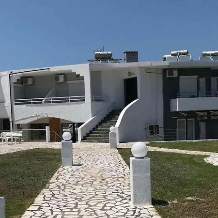 Family House 4* Faliráki