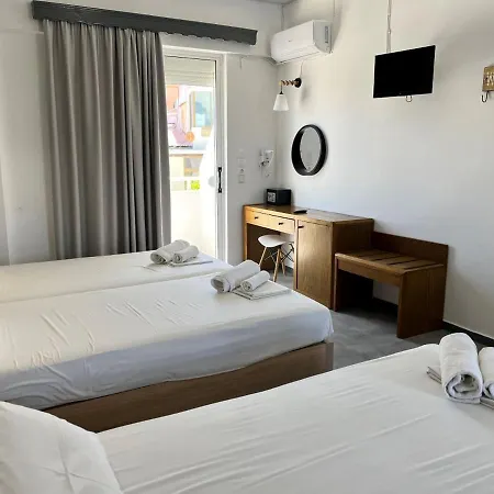 Aparthotel Family House 2*