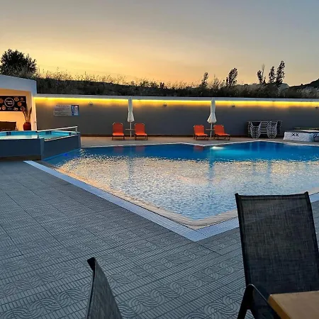 Family House Aparthotel