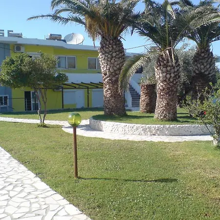 Aparthotel Family House Faliraki