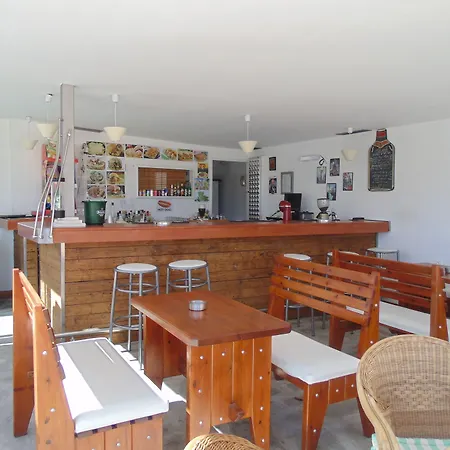 Family House 4* Φαληράκι