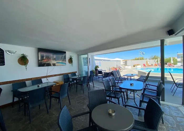 Family House 法里拉基