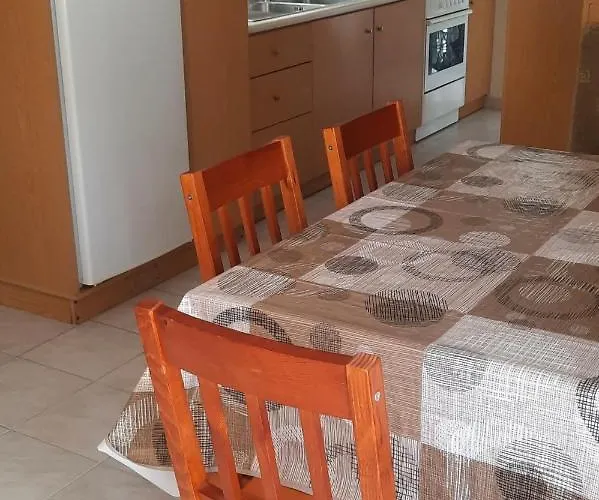 Family House 4* Faliráki