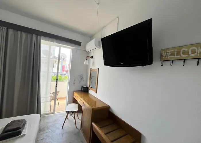 Family House Apartmanhotel Faliráki